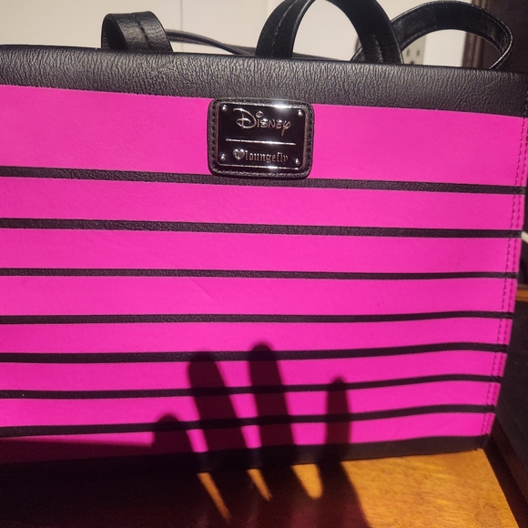 Loungefly - Picture 3 of 3